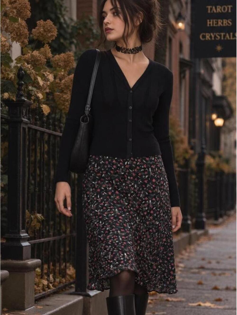 Vintage Kathy Ireland Black Ditsy Floral Midi Skirt L 90s Witchy
